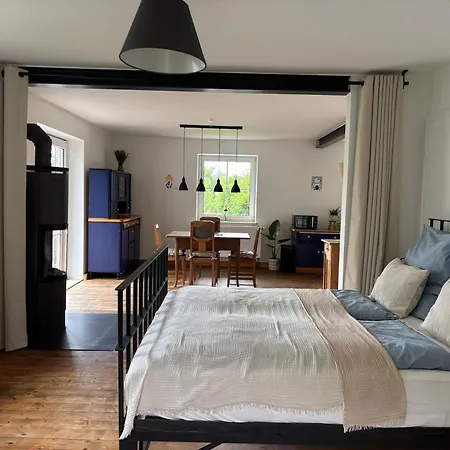 Schoene Studio-loft Mit Terrasse Apartmán Herrsching am Ammersee