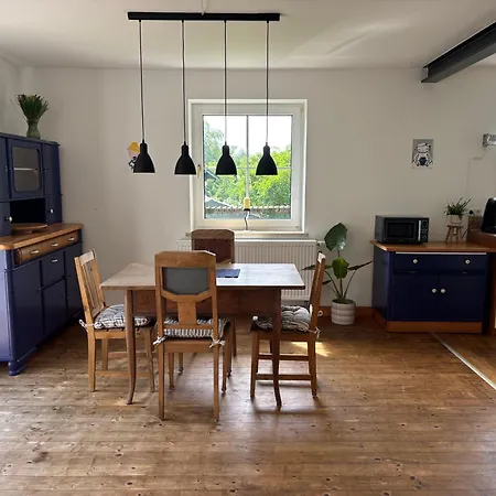 Schoene Studio-loft Mit Terrasse *