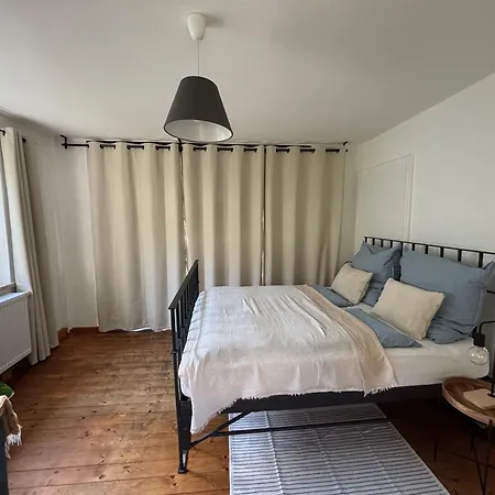 Schoene Studio-loft Mit Terrasse Apartmán